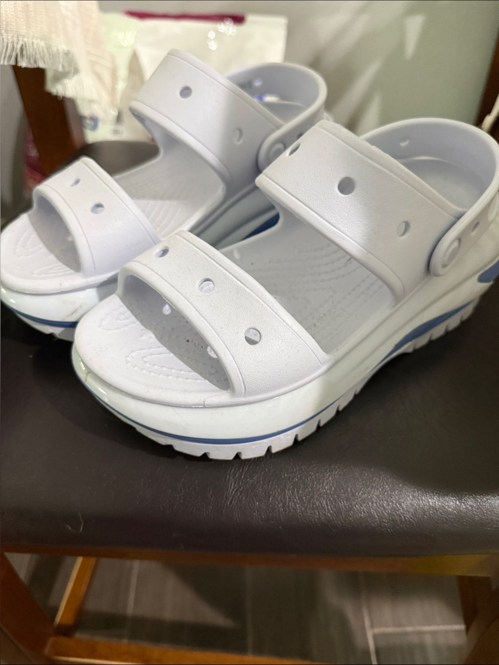 Women's crocs light blue mega crush Platform Sandals size 6